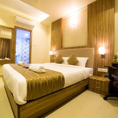 Hotel Plaza Heights Bangalore Eksteriør bilde